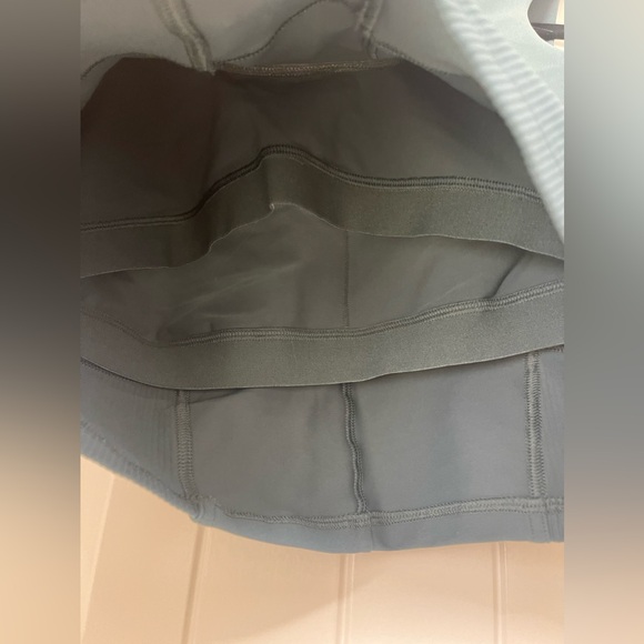 SPORTS BRA - Picture 4 of 5